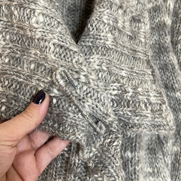 Eileen Fisher Wool Alpaca Blend Chunky Cable Knit Long Oversized Cardigan - Picture 5 of 11